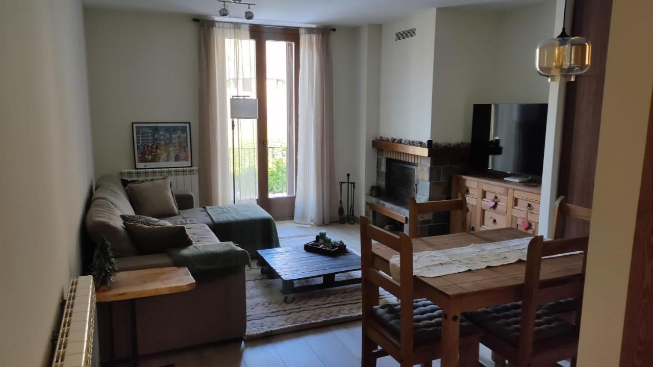 Apartament Ca La Nena 埃斯特里-德阿内乌 外观 照片